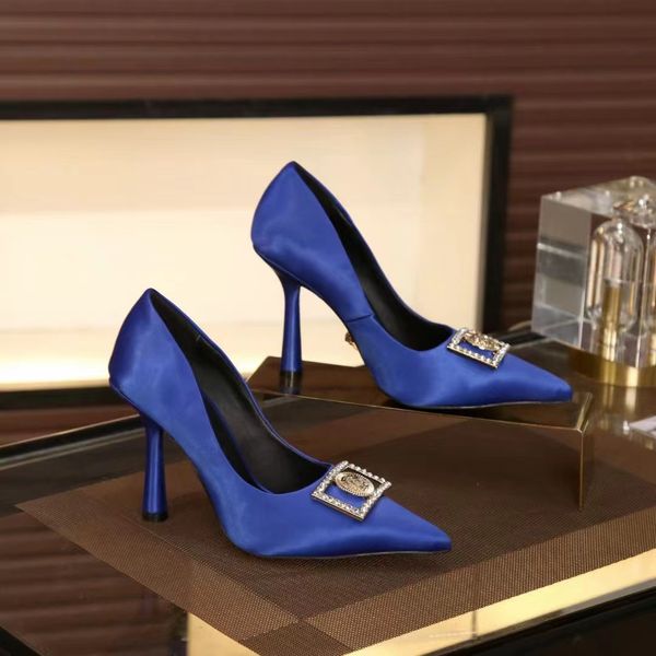 new sandals designer dress shoes fashion women pointed toe ankle wrap with genuine leather party shoe back hollow .4cm wedge heel casual b, Black
new sandals designer dress shoes fashion women pointed toe ankle wrap with genuine leather party shoe back hollow .4cm wedge heel casual b, Black