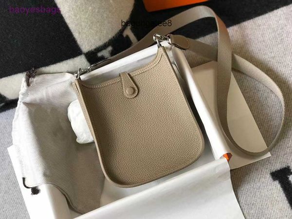 designer bag leather mini 2023 shoulder h crossbody girl evelynbag soft totes bags fashion tote litchi cutie pattern bucket women's lrc
designer bag leather mini 2023 shoulder h crossbody girl evelynbag soft totes bags fashion tote litchi cutie pattern bucket women's lrc