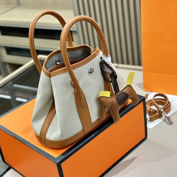 designer handbag women garden party bag mini tote shoulder bag leather canvas garden bag 24cm commuter shoulder portable totes bag
designer handbag women garden party bag mini tote shoulder bag leather canvas garden bag 24cm commuter shoulder portable totes bag