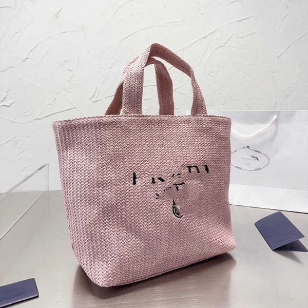 2023 new women's quality high capacity tote grass with small design commuter one shoulder woven bag
2023 new women's quality high capacity tote grass with small design commuter one shoulder woven bag