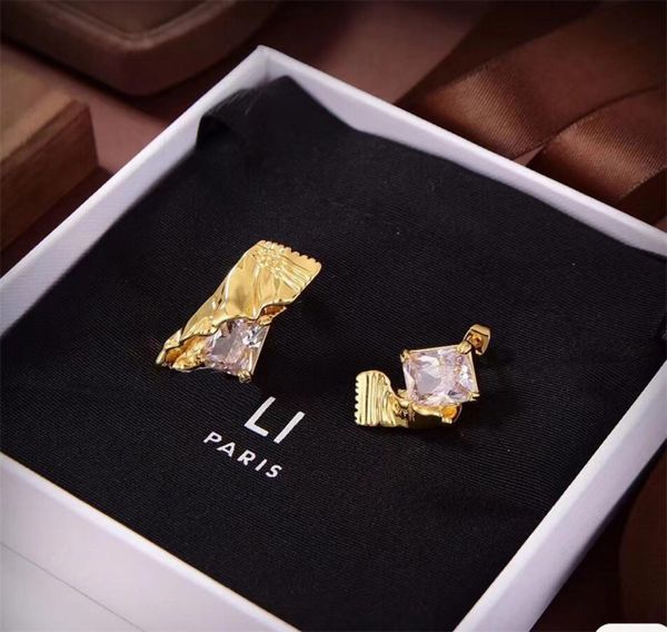 designer pendant earrings lady stud earrings luxury pearl diamond gold personality wedding party fashion jewelry5324482, Golden;silver
designer pendant earrings lady stud earrings luxury pearl diamond gold personality wedding party fashion jewelry5324482, Golden;silver