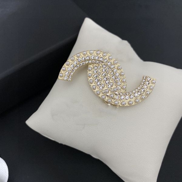 2023 latest pins designer brooches ccity luxury pin women jewelry gold high-quality woman men brooche 62, Gray
2023 latest pins designer brooches ccity luxury pin women jewelry gold high-quality woman men brooche 62, Gray