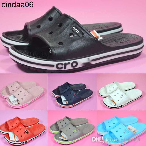 wholesale summer hole slippers word slides for men and women sandals beach shoes, Black
wholesale summer hole slippers word slides for men and women sandals beach shoes, Black
