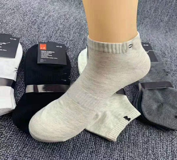 cotton with tag socks leisure sports cheerleading short sports socks mixed color fashion socks women4281111, Black
cotton with tag socks leisure sports cheerleading short sports socks mixed color fashion socks women4281111, Black