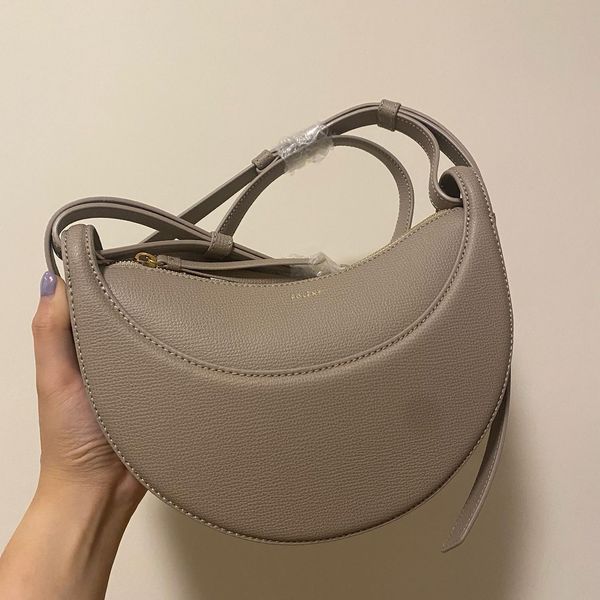 fashion numero dix half moon bag wallet smooth women hand bag leather cyme luxury tote mirror quality designer clutch bags crossbody mens tr
fashion numero dix half moon bag wallet smooth women hand bag leather cyme luxury tote mirror quality designer clutch bags crossbody mens tr