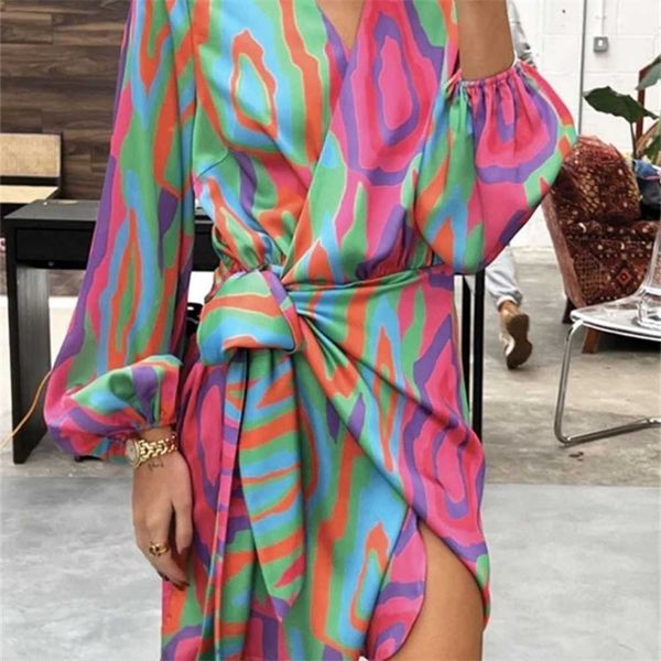 elegant v neck lace up printed dress women lantern sleeve split hip package ladies dresses summer floral female vestido 220613, Black;gray
elegant v neck lace up printed dress women lantern sleeve split hip package ladies dresses summer floral female vestido 220613, Black;gray
