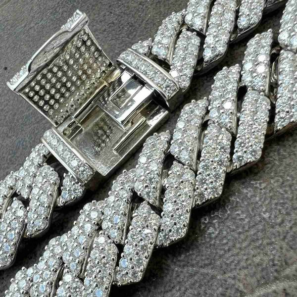 19mm 20inches 925 silver hip pop cuban chain silver chain round cut moissanite diamond test positive jewellery, Golden
19mm 20inches 925 silver hip pop cuban chain silver chain round cut moissanite diamond test positive jewellery, Golden