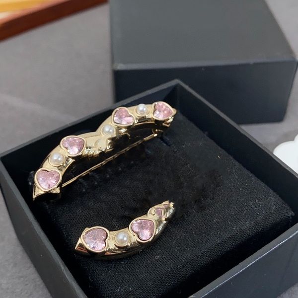 luxury brand designer double letter c pins brooches channel women multi colors cape buckle brooch suit pin wedding party jewelry accessories, Gray
luxury brand designer double letter c pins brooches channel women multi colors cape buckle brooch suit pin wedding party jewelry accessories, Gray