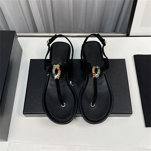 channel shoes fashion designer sandals leather channel slippers women ccity classic flip-flops summer dfcvb
channel shoes fashion designer sandals leather channel slippers women ccity classic flip-flops summer dfcvb