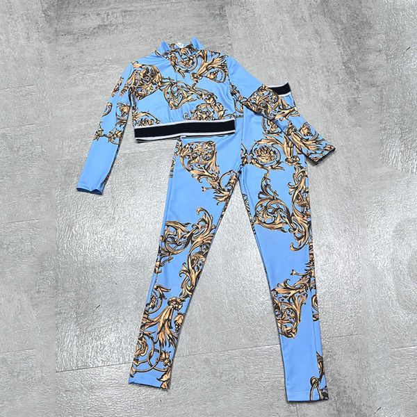 designers clothes women's tracksuits yoga set sports fitness print suits crop leggings outdoor outfits pant fashion woman sweatsuits, Black;gray
designers clothes women's tracksuits yoga set sports fitness print suits crop leggings outdoor outfits pant fashion woman sweatsuits, Black;gray