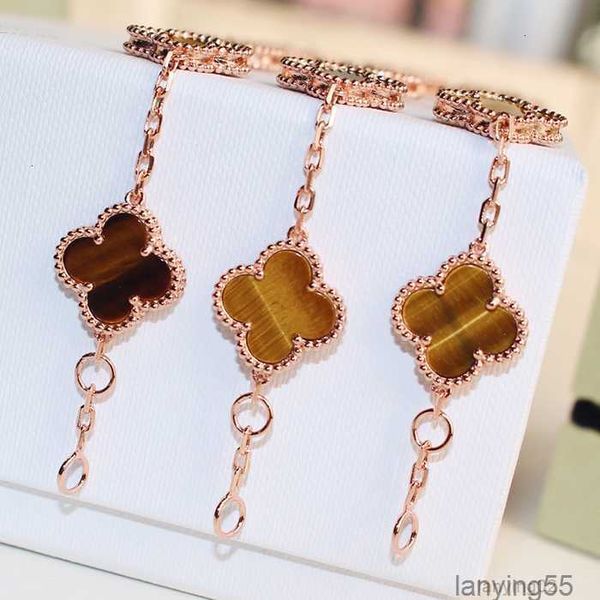 leaf clover bracelet natural shell gemstone gold plated designer for woman t0p quality official reproductions fashion jewelry premium gifts, Golden;silver
leaf clover bracelet natural shell gemstone gold plated designer for woman t0p quality official reproductions fashion jewelry premium gifts, Golden;silver