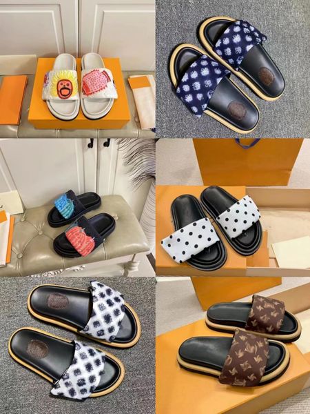 2023 designer classic men's and women's slippers fashion trend rubber sole couple shoes luxurious slide printing fashion slide bla, Black
2023 designer classic men's and women's slippers fashion trend rubber sole couple shoes luxurious slide printing fashion slide bla, Black