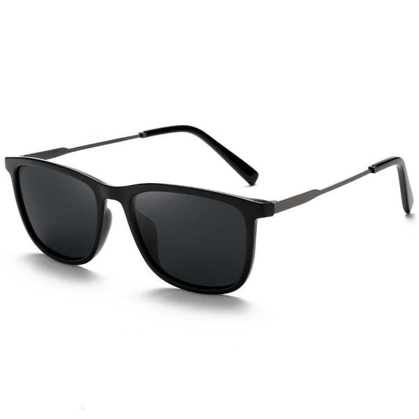 designer sunglasses fashion goggle beach sun glasses for man woman eyeglasses new polarized men's gm women's advanced sense marine, White;black
designer sunglasses fashion goggle beach sun glasses for man woman eyeglasses new polarized men's gm women's advanced sense marine, White;black