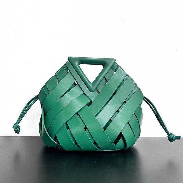 designer point mini handbag intreccio leather mini tote individually removable inner nylon drawstring pouch 50% calfskin 50% lambskin
designer point mini handbag intreccio leather mini tote individually removable inner nylon drawstring pouch 50% calfskin 50% lambskin
