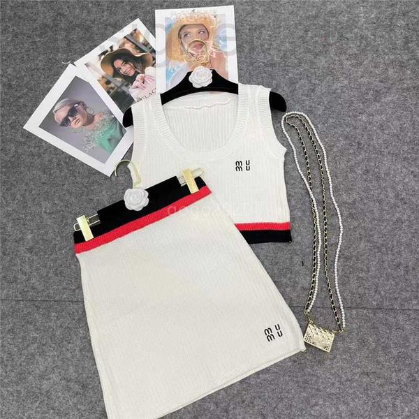two piece dress designer women's summer knits designer two piece dress sets suits with letter embroidery 2022 girls runway brand outwea, White
two piece dress designer women's summer knits designer two piece dress sets suits with letter embroidery 2022 girls runway brand outwea, White
