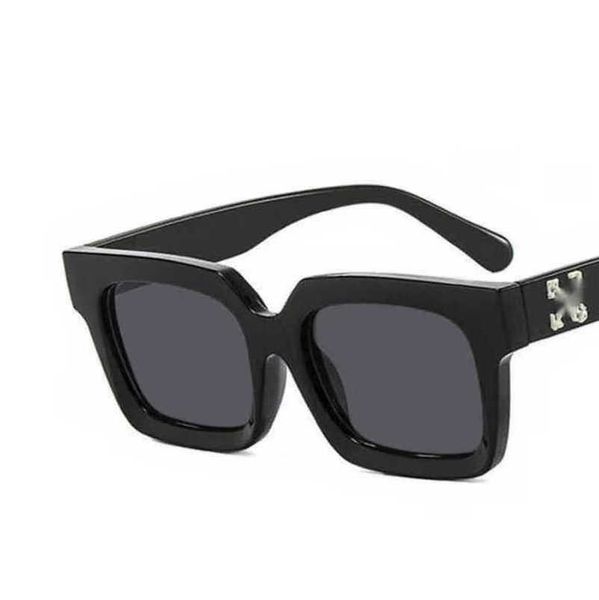 luxury offs frames fashion sunglasses brand men women sunglass arrow x frame eyewear trend hip hop square sunglasse sports travel sun glasse, White;black
luxury offs frames fashion sunglasses brand men women sunglass arrow x frame eyewear trend hip hop square sunglasse sports travel sun glasse, White;black