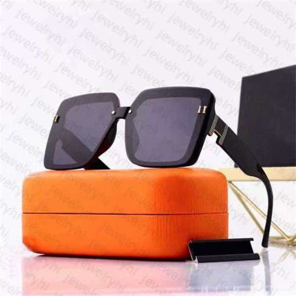new designer sunglasses fashion eyewear rectangle letter design for man woman full frame 4 color 2lu4h, White;black
new designer sunglasses fashion eyewear rectangle letter design for man woman full frame 4 color 2lu4h, White;black