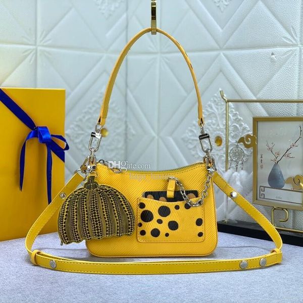 luxury shoulder bag women cross body mar elle hobo bags genuine leather classical half moon lady purse classic letter prints messenger handb
luxury shoulder bag women cross body mar elle hobo bags genuine leather classical half moon lady purse classic letter prints messenger handb