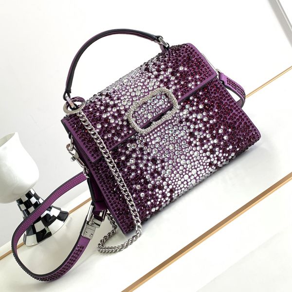 gradient diamonds totes bag women designer handbags chains trapezoid cross body bags fashion letters bottom rivet shoulder purse removable s
gradient diamonds totes bag women designer handbags chains trapezoid cross body bags fashion letters bottom rivet shoulder purse removable s