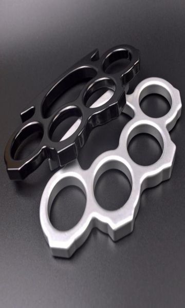 hw103 2021 73g thick steel brass knuckle dusters with rope self defense personal security women and men selfdefense pendant2133461
hw103 2021 73g thick steel brass knuckle dusters with rope self defense personal security women and men selfdefense pendant2133461