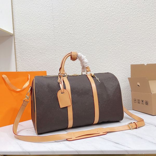 outdoor packs bag fashion travel bag classic style letter print logo 50cm design handbag
outdoor packs bag fashion travel bag classic style letter print logo 50cm design handbag