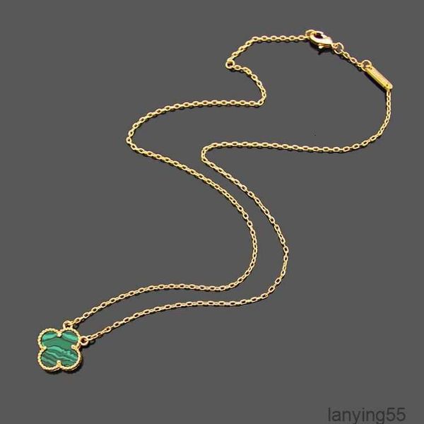 2023-womens luxury designer necklace fashion four-leaf clover cleef pendant necklace 18k gold necklaces jewelry, Silver
2023-womens luxury designer necklace fashion four-leaf clover cleef pendant necklace 18k gold necklaces jewelry, Silver