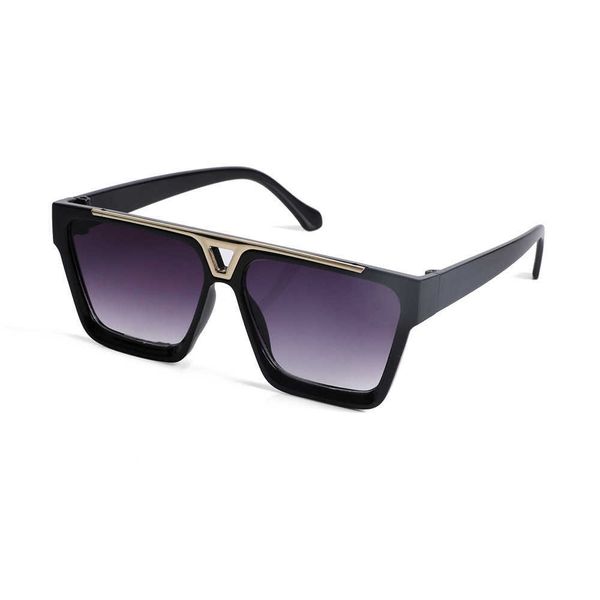 trendy new double beam sunglasses film coated lenses fashionable square sunglasses, White;black
trendy new double beam sunglasses film coated lenses fashionable square sunglasses, White;black