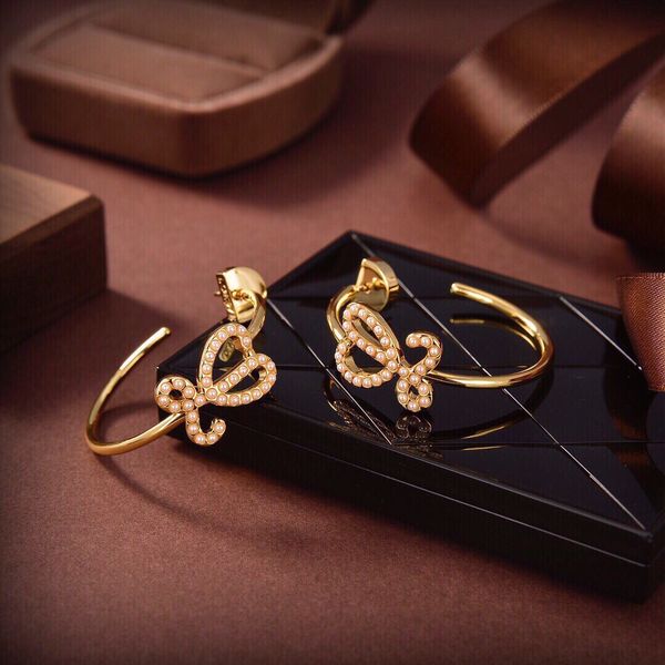 designer loewe earrings womens gold heart stud earrings gift for girlfriend and wife wedding party jewelry, Golden;silver
designer loewe earrings womens gold heart stud earrings gift for girlfriend and wife wedding party jewelry, Golden;silver