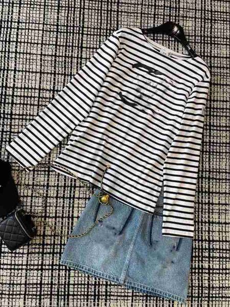 women's t-shirt designer 2023 summer new style casual versatile slim and age reducing stripe contrast round neck long sleeve nkwh, White
women's t-shirt designer 2023 summer new style casual versatile slim and age reducing stripe contrast round neck long sleeve nkwh, White