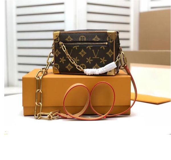 2023 luxury designer small square bag crossbody bag booth french plaid style men's and women's high-end jewelry box bags louiseity
2023 luxury designer small square bag crossbody bag booth french plaid style men's and women's high-end jewelry box bags louiseity