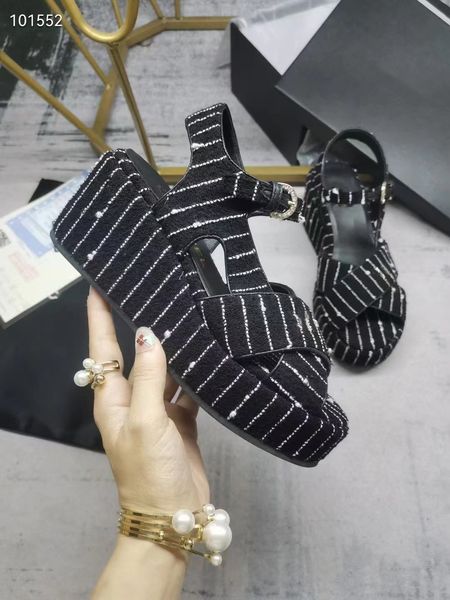 2023 sandals women slides womens scuffs slipper luxurys designers shoes high heels 35-42, Black
2023 sandals women slides womens scuffs slipper luxurys designers shoes high heels 35-42, Black