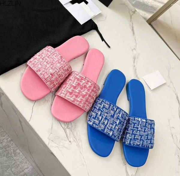 slippers 2023 spring and summer woolen match color female flat square head open toe one word flip-flops outside wear, Black
slippers 2023 spring and summer woolen match color female flat square head open toe one word flip-flops outside wear, Black