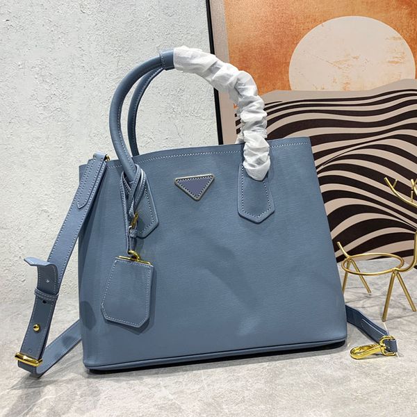 23ss designers women leather totes bags handbag shouder cross body triangular badge shopping bag luxurys messenger ladies travel handbags po
23ss designers women leather totes bags handbag shouder cross body triangular badge shopping bag luxurys messenger ladies travel handbags po