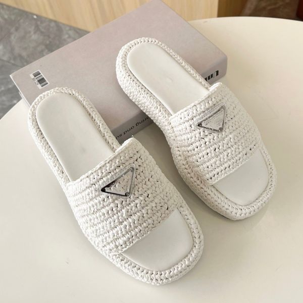 designer new sliders slippers metal triangle slippersthick sole slippers for women lady platform korean version fashionable princess style s, Black
designer new sliders slippers metal triangle slippersthick sole slippers for women lady platform korean version fashionable princess style s, Black