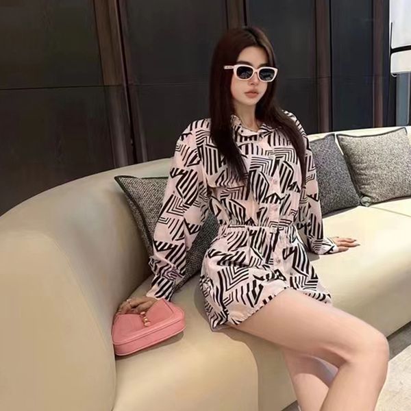 designer jumpsuits womens striped dress summer 23ss pentagram printed casual jumpsuit shirt cut elastic waist shorts shape fashion woman clo, Black;white
designer jumpsuits womens striped dress summer 23ss pentagram printed casual jumpsuit shirt cut elastic waist shorts shape fashion woman clo, Black;white