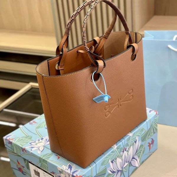 2023 new fashion totes designer tote bag womens handbags crossbody flower ladies casual genuine leather shopping bag shoulder female large h
2023 new fashion totes designer tote bag womens handbags crossbody flower ladies casual genuine leather shopping bag shoulder female large h