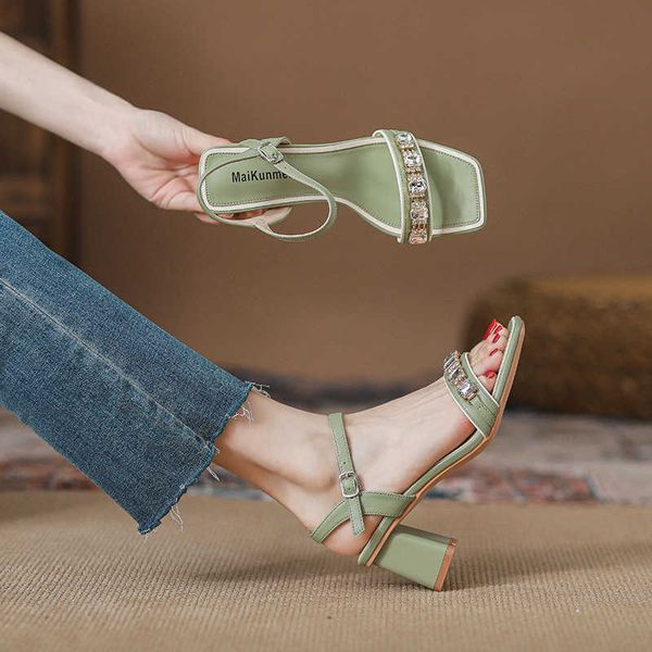 sandals korean high heel for women summer new open toe thick fairy style one button water diamond shoes square head women's cool, Black
sandals korean high heel for women summer new open toe thick fairy style one button water diamond shoes square head women's cool, Black