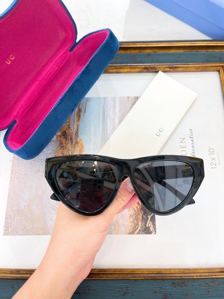 classic attitude sunglasses men's and women's round sunglasses uv400 protective gold plated eyeglass frame glasses comes with box, White;black
classic attitude sunglasses men's and women's round sunglasses uv400 protective gold plated eyeglass frame glasses comes with box, White;black