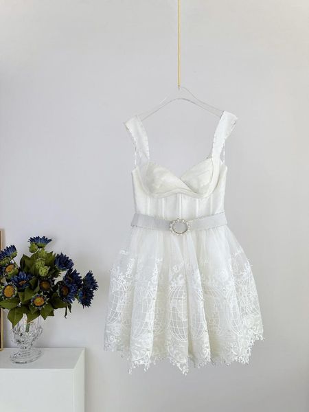 embroidered mini dress decorated with beaded applique details embroidered tulle mesh hemline, Black;gray
embroidered mini dress decorated with beaded applique details embroidered tulle mesh hemline, Black;gray