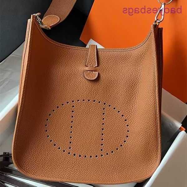 designer bag women's tote 2023 evelynbag cross body bags h women spring hollowed out single shoulder bucket cow leather litchi with vbc
designer bag women's tote 2023 evelynbag cross body bags h women spring hollowed out single shoulder bucket cow leather litchi with vbc