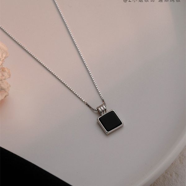 new fashion 925 sterling silver chain necklace chain for girls
new fashion 925 sterling silver chain necklace chain for girls