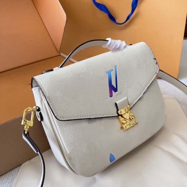 fashion designer shoulder bag crossbody bag womens purses and handbags gradient color satchel bags purse handbag genuine leather 24k hardwar
fashion designer shoulder bag crossbody bag womens purses and handbags gradient color satchel bags purse handbag genuine leather 24k hardwar
