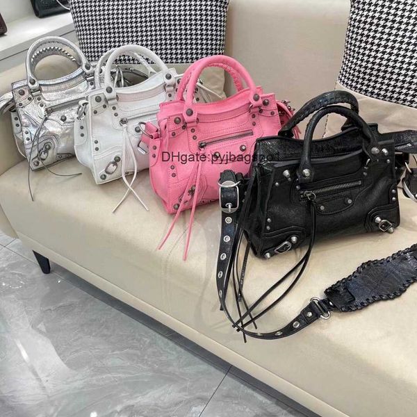 agci designer handbag evening balense ga women's bag elephant pattern locomotive bag cowhide one shoulder crossbody rivet spicy girl ha
agci designer handbag evening balense ga women's bag elephant pattern locomotive bag cowhide one shoulder crossbody rivet spicy girl ha