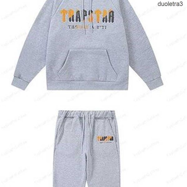 new mens tracksuits sweater trousers set designer hoodies streetwear sweatshirts quality sports suit embroidery plush letter decoration thic, Gray
new mens tracksuits sweater trousers set designer hoodies streetwear sweatshirts quality sports suit embroidery plush letter decoration thic, Gray