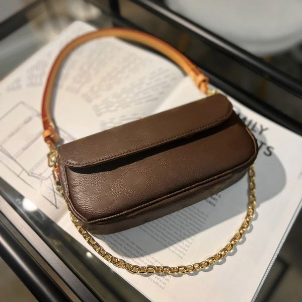 travel makeup bag designer woman luxury large capacity handbag famous brand cosmetic makeup gold chain shoulder bags fashion crossbody
travel makeup bag designer woman luxury large capacity handbag famous brand cosmetic makeup gold chain shoulder bags fashion crossbody