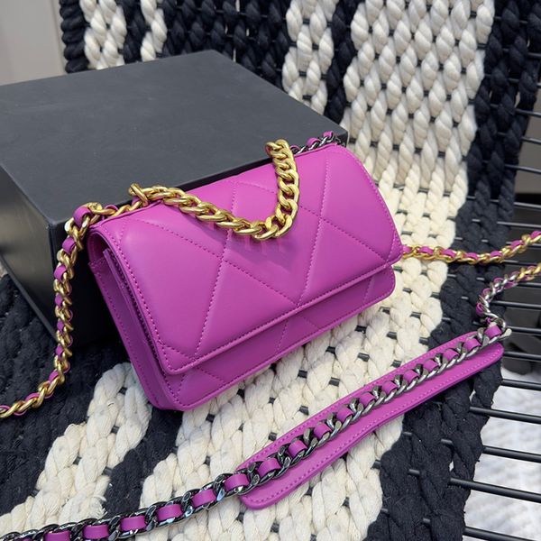 womens lambskin 19 series card phone holder bags wallet with gold metal chain handle totes crossbody shoulder handbags bicolore quilted desi
womens lambskin 19 series card phone holder bags wallet with gold metal chain handle totes crossbody shoulder handbags bicolore quilted desi
