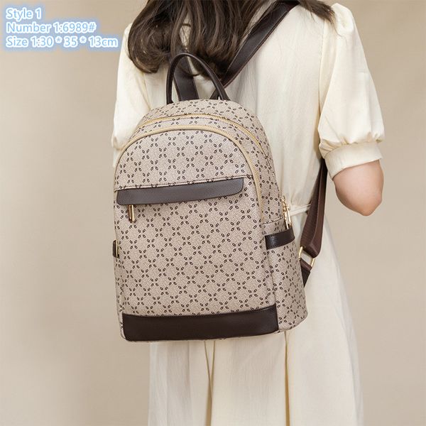factory wholesale ladies shoulder bag 4 colors simple joker printed backpack large capacity double zipper fashion handbag soft contrast leat
factory wholesale ladies shoulder bag 4 colors simple joker printed backpack large capacity double zipper fashion handbag soft contrast leat