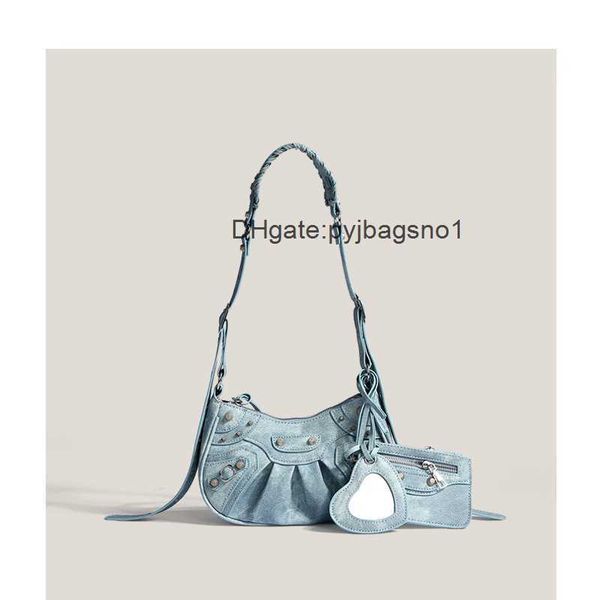 agci designer handbag evening balense ga diamond inlaid diamond denim motorcycle bag fashionable and versatile diagonal cross women's b
agci designer handbag evening balense ga diamond inlaid diamond denim motorcycle bag fashionable and versatile diagonal cross women's b