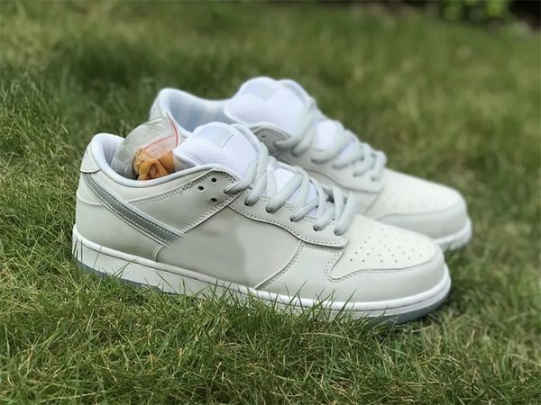 running shoes concepts x sb dunks low white lobster fd8776-100 mens womens basketball sports sneaker white pn dust-pure with original box
running shoes concepts x sb dunks low white lobster fd8776-100 mens womens basketball sports sneaker white pn dust-pure with original box
