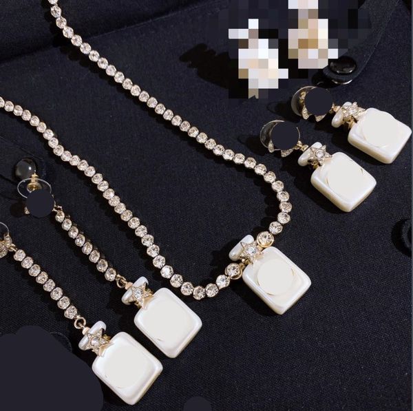 pendant necklaces european and american designer brand new spring/summer necklace earring set, Silver
pendant necklaces european and american designer brand new spring/summer necklace earring set, Silver